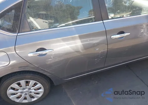 2015 Nissan Sentra Sv z USA, uszkodzony, nr VIN 3N1AB7AP4FL683600